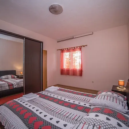 Apartment Marina 1319